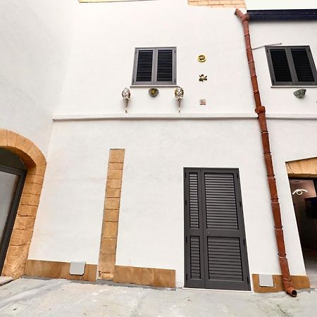 Centro-Archimede Rooms Castelvetrano Экстерьер фото