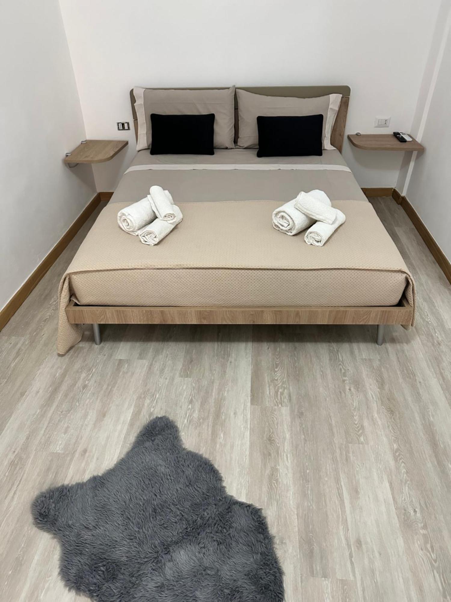 Centro-Archimede Rooms Castelvetrano Экстерьер фото